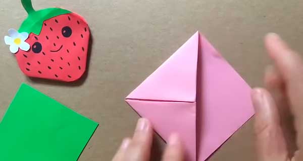 How To Make Strawberries Bookmarks, School Supplies, School Supply, DIY, Bookmarks