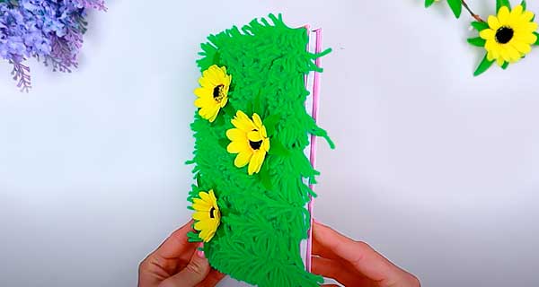How To Make With flowers Notebooks, School Supplies, School Supply, DIY, Notebooks